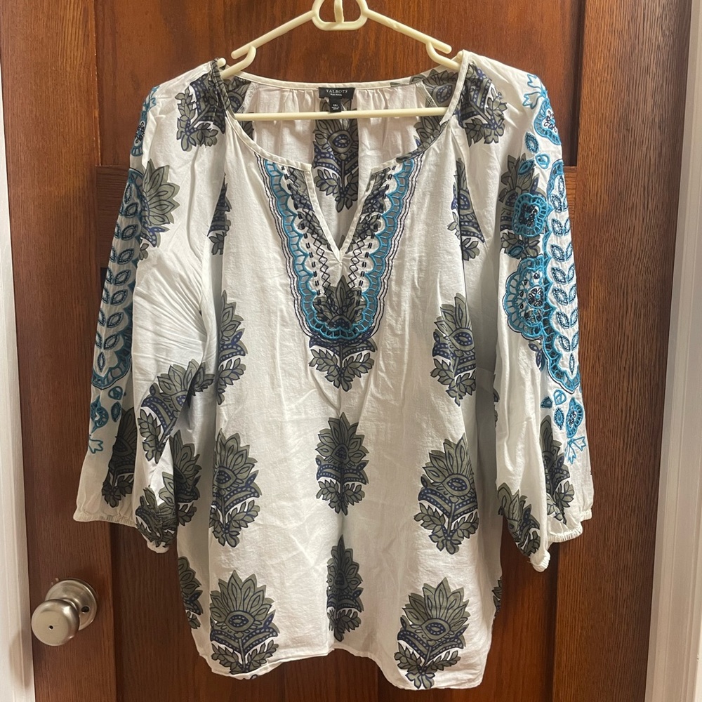 Talbots White and Blue Top - 1X Petite